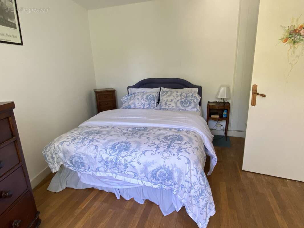 Maison à MAILLY-LE-CHATEAU