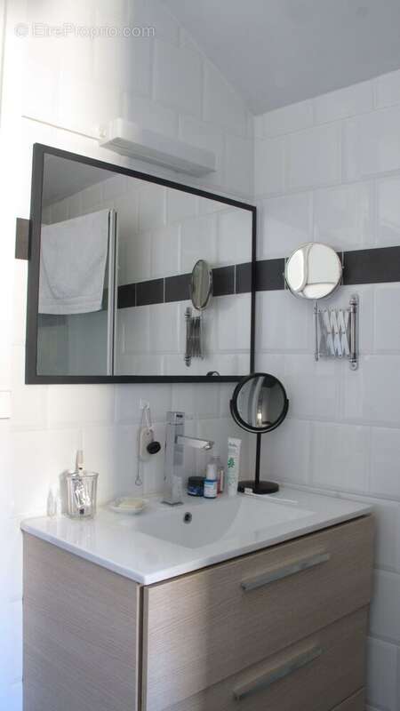 Maison à VOUTENAY-SUR-CURE