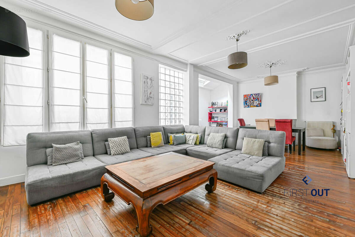 Maison à LEVALLOIS-PERRET