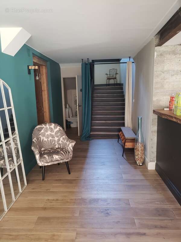 Maison à MONFERRAN-SAVES