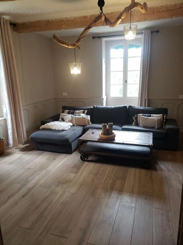 Maison à MONFERRAN-SAVES