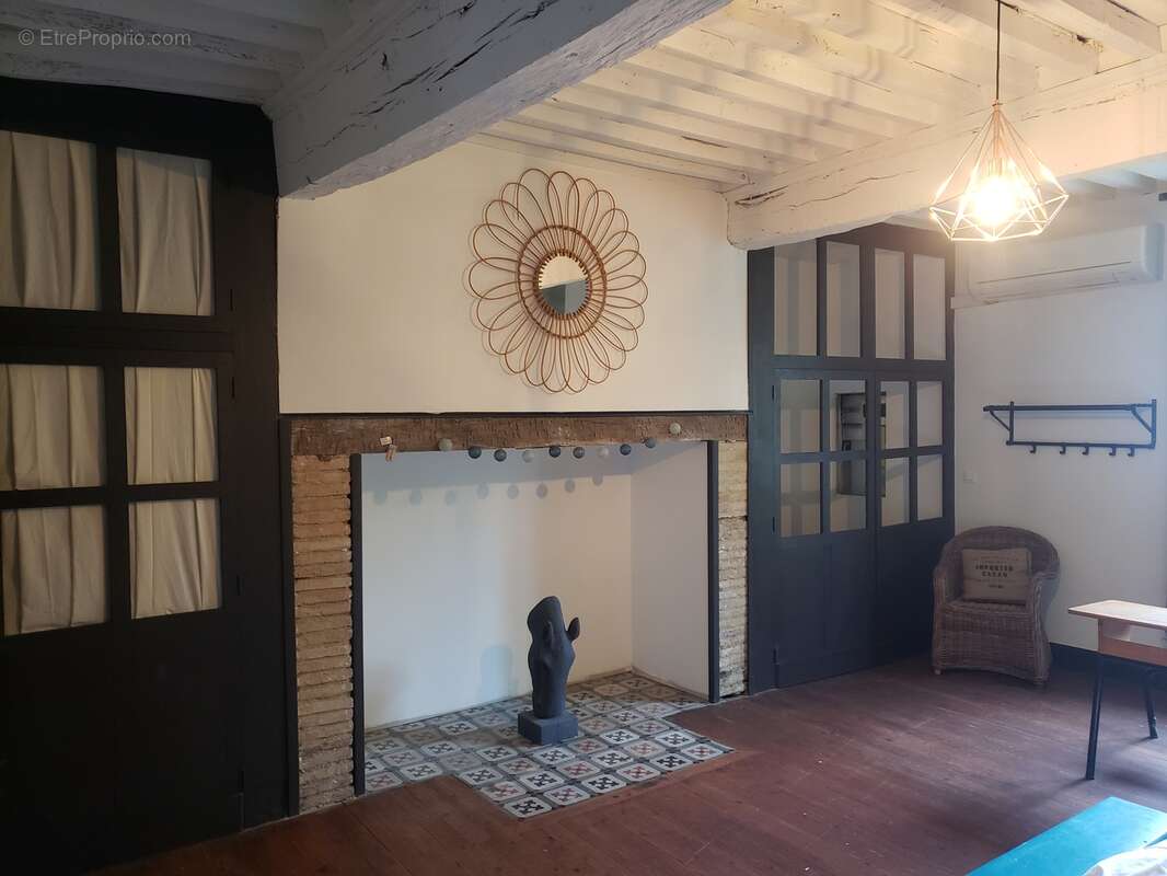 Maison à MONFERRAN-SAVES