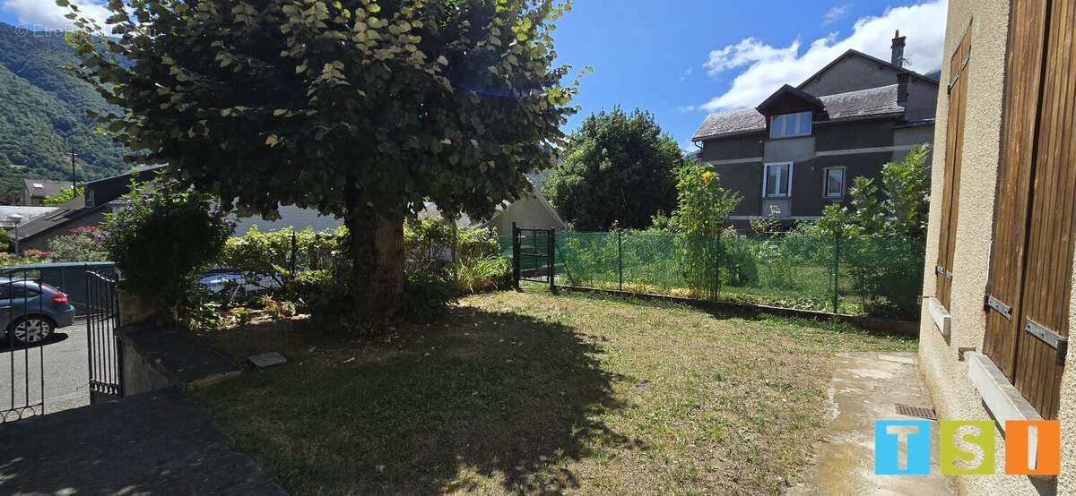 Appartement à BAGNERES-DE-LUCHON