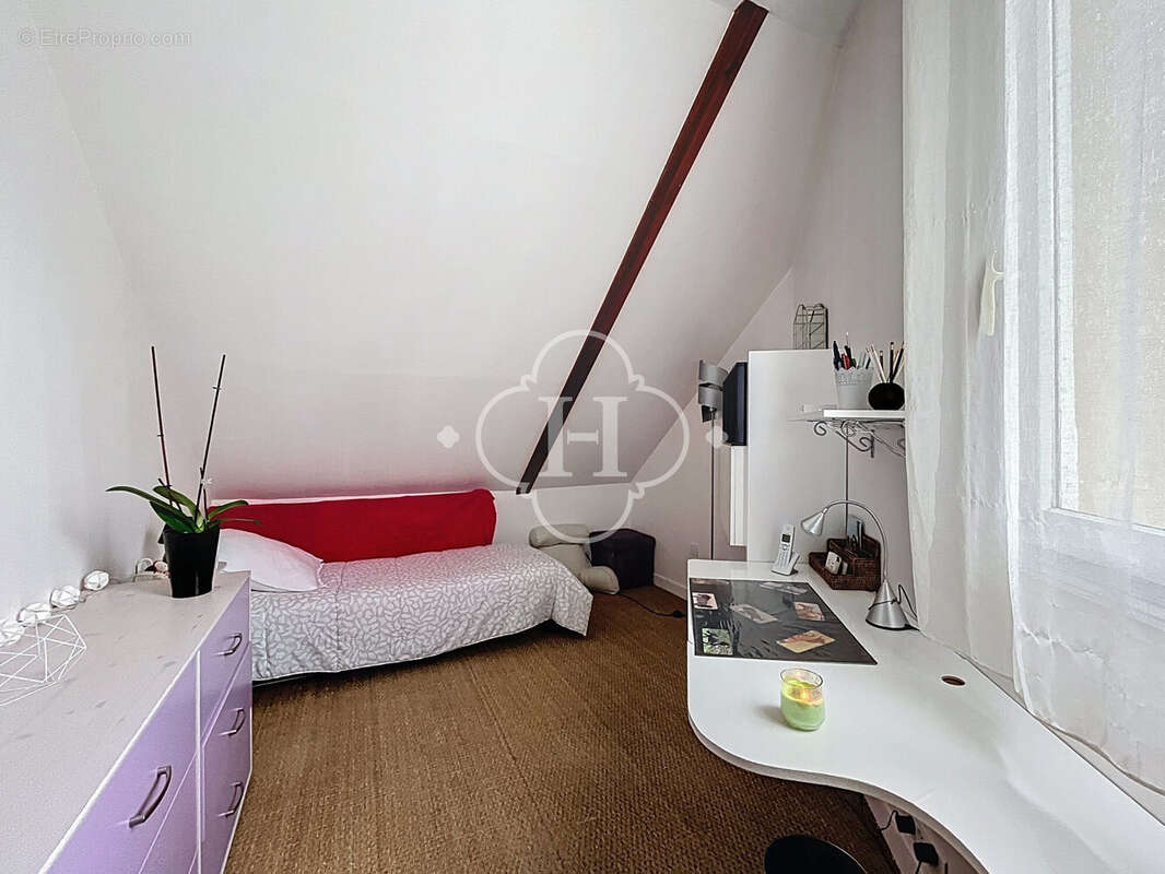 Appartement à THOIRY