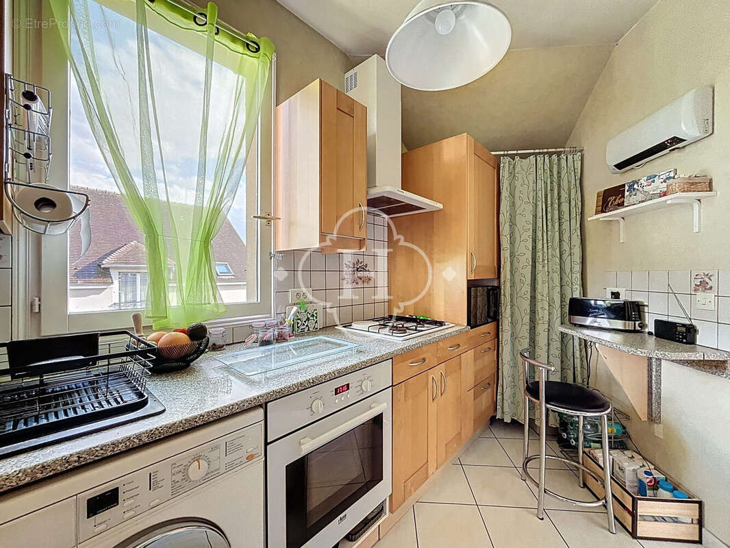 Appartement à THOIRY