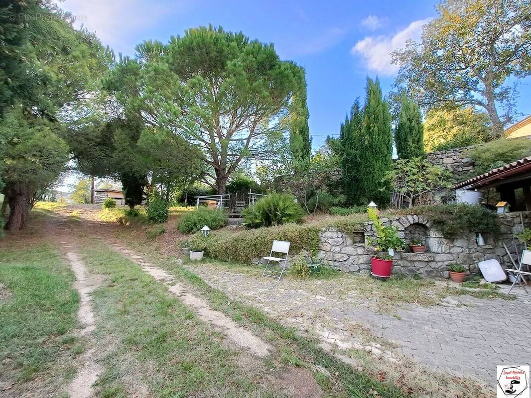 Maison à MAUVES