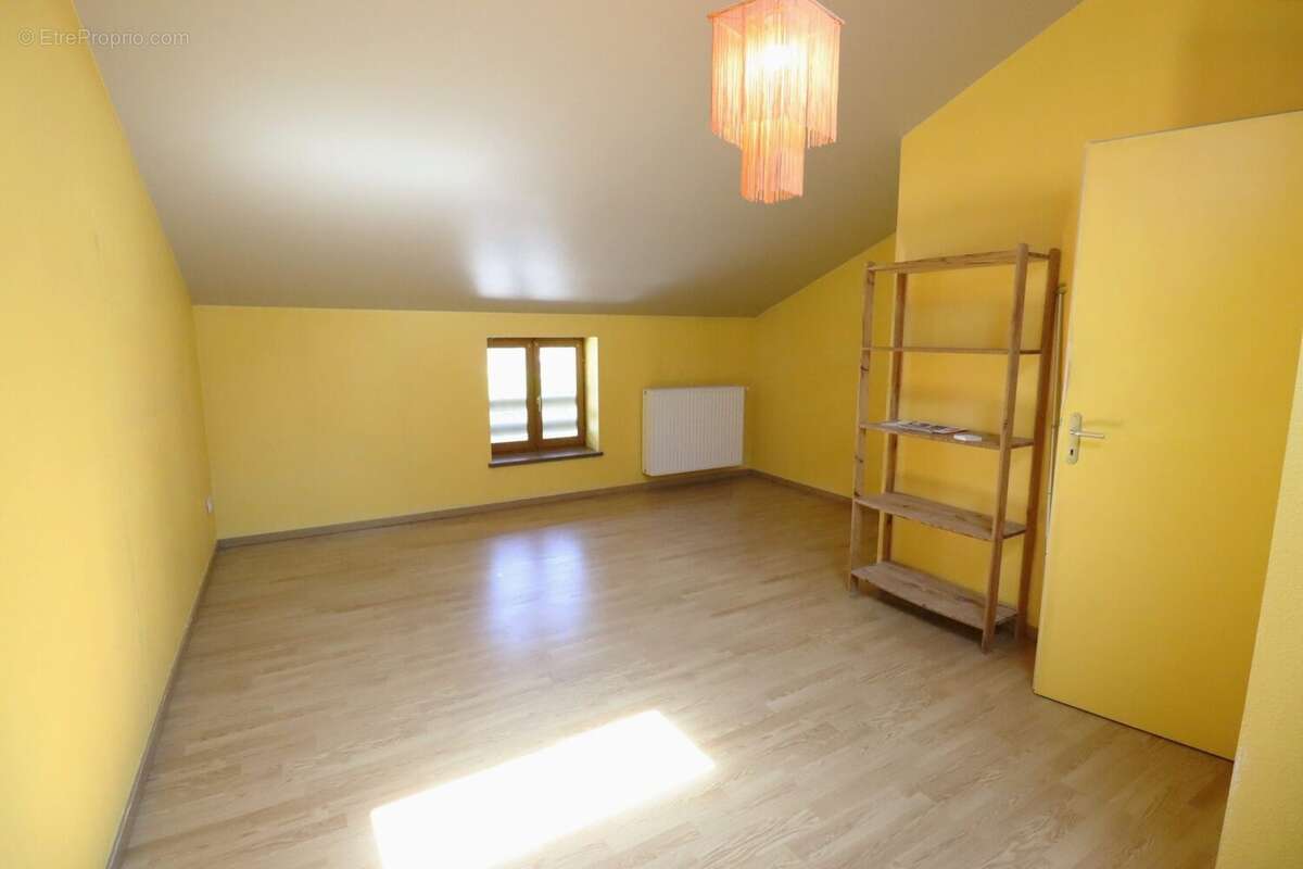 Maison à LA COTE-SAINT-ANDRE