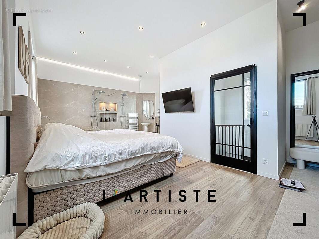 Maison à SAINT-PIERRE-LES-ELBEUF