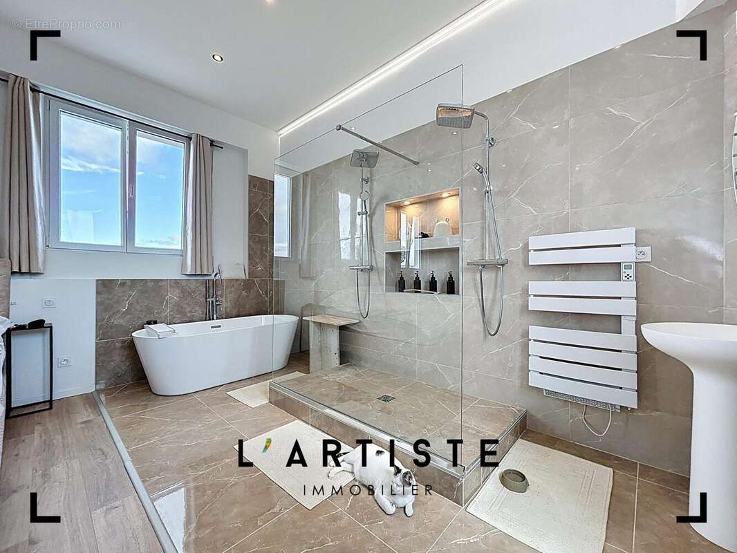 Maison à SAINT-PIERRE-LES-ELBEUF