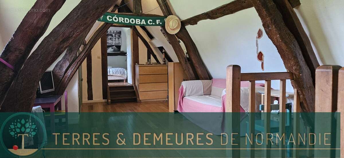 Maison à BOURGTHEROULDE-INFREVILLE