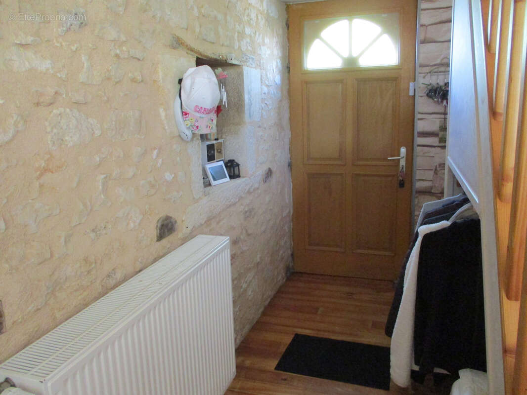 Maison à CEAUX-EN-COUHE