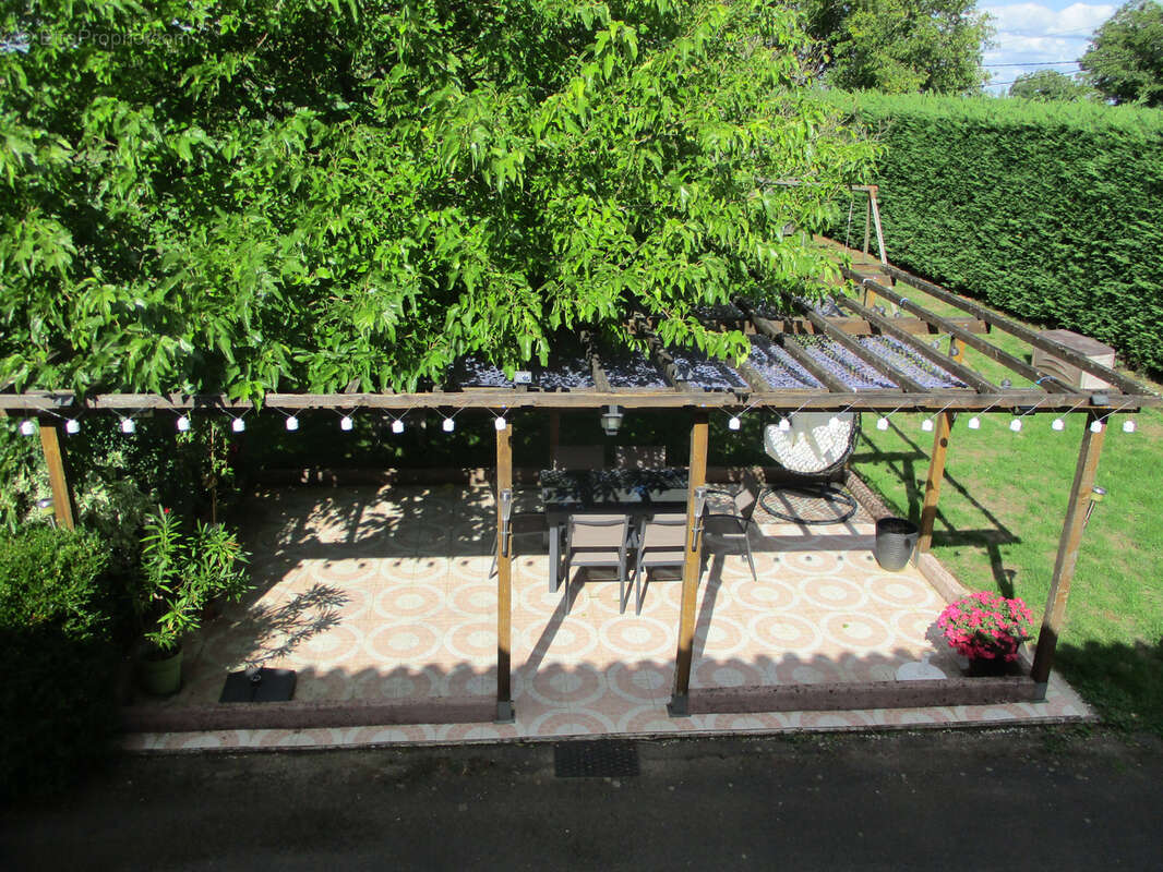 Maison à CEAUX-EN-COUHE