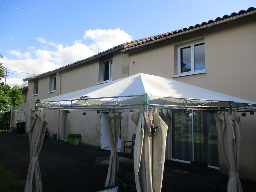 Maison à CEAUX-EN-COUHE