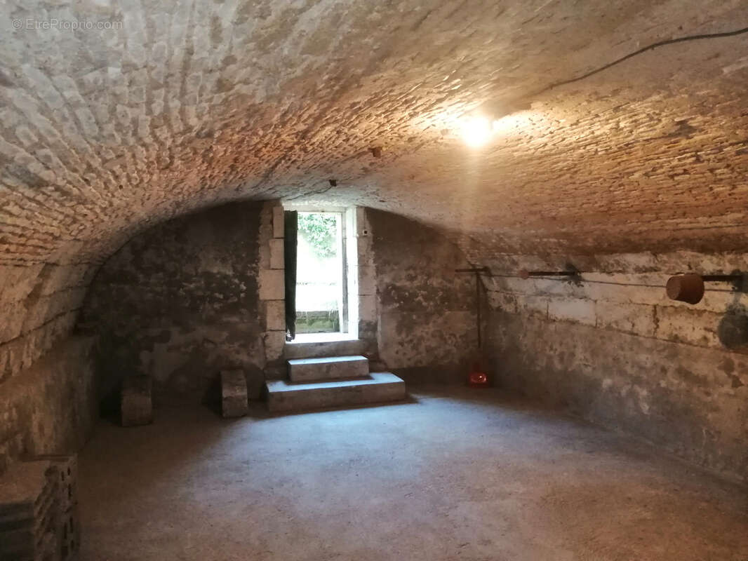 Maison à SAINT-PRIVAT-DES-PRES