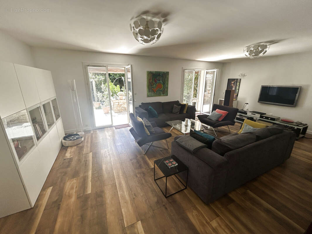 Maison à SIX-FOURS-LES-PLAGES