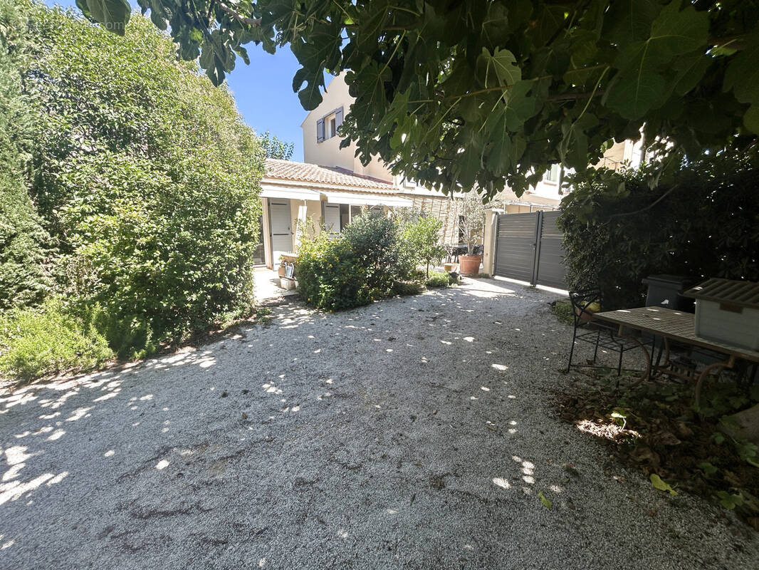 Maison à SIX-FOURS-LES-PLAGES