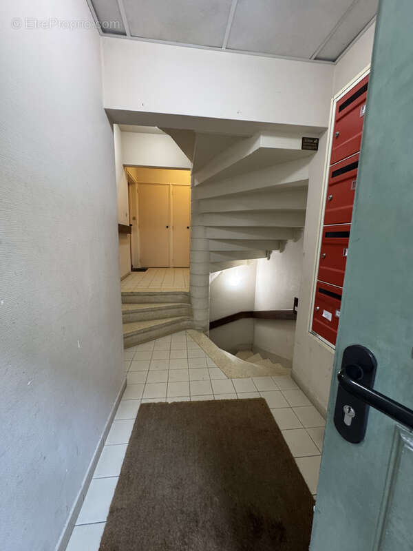 Appartement à SAINT-ROMAIN-LACHALM