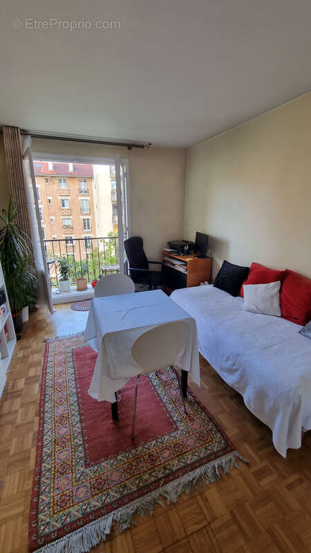 Appartement à PARIS-12E