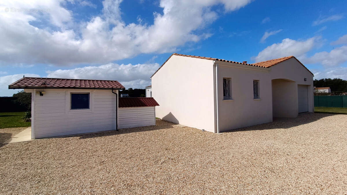 Maison à SAINT-GERMAIN-DU-SEUDRE
