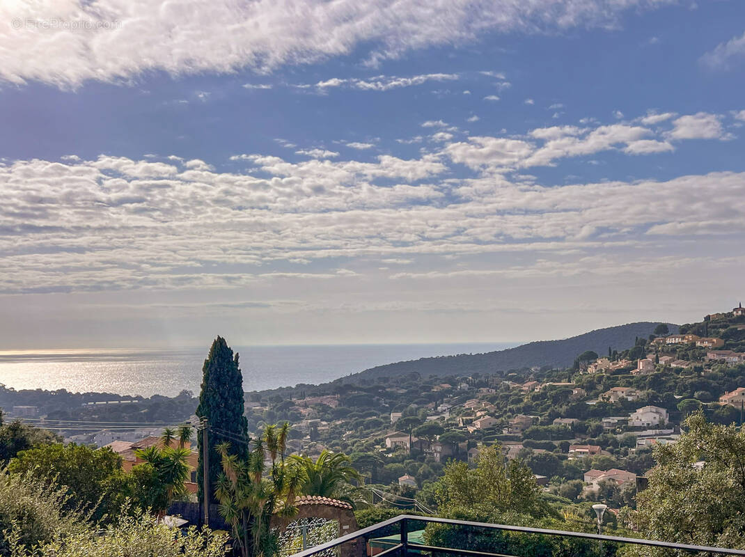 Maison à CAVALAIRE-SUR-MER