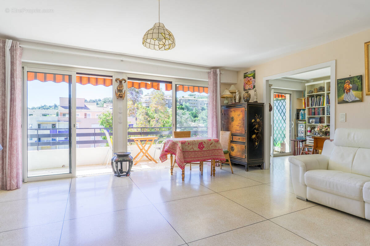 Appartement à CAVALAIRE-SUR-MER