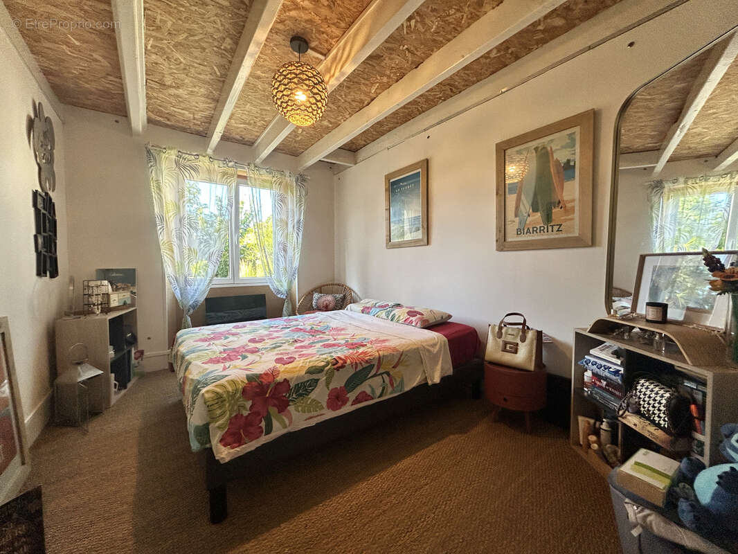 Maison à BARBEZIEUX-SAINT-HILAIRE