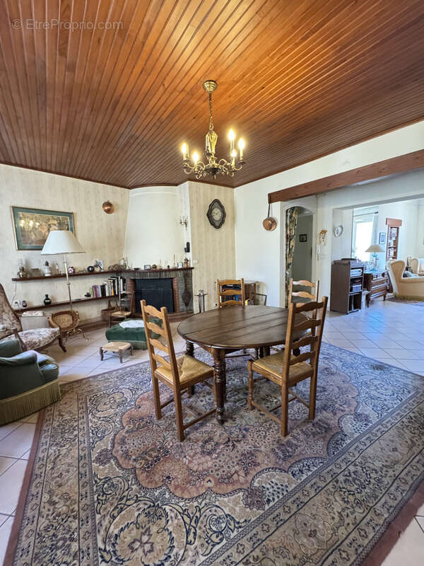 Maison à CANET-EN-ROUSSILLON