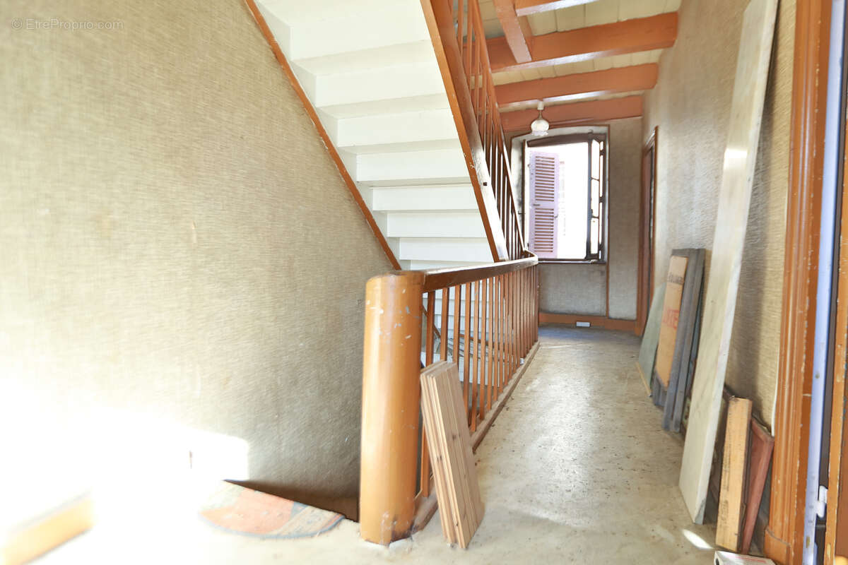 Maison à LAVOUTE-CHILHAC