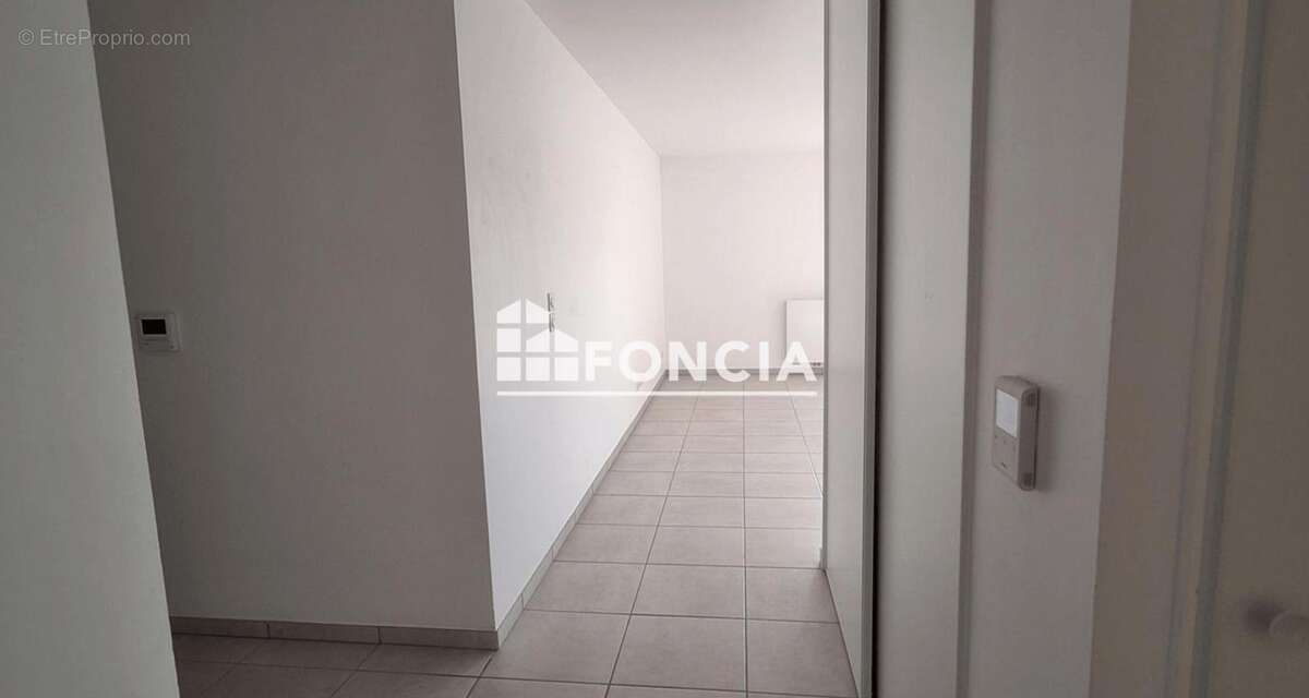 Appartement à SAINT-GENIS-POUILLY