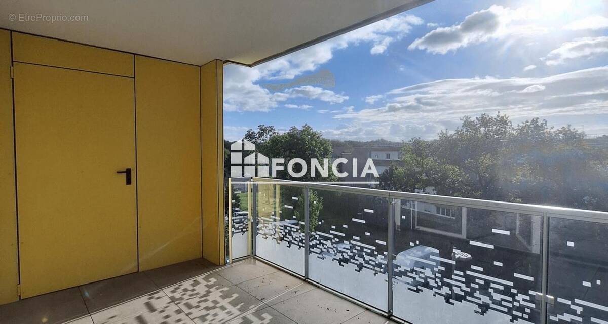 Appartement à SAINT-GENIS-POUILLY