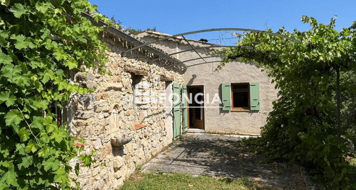 Maison à CHAMPTERCIER