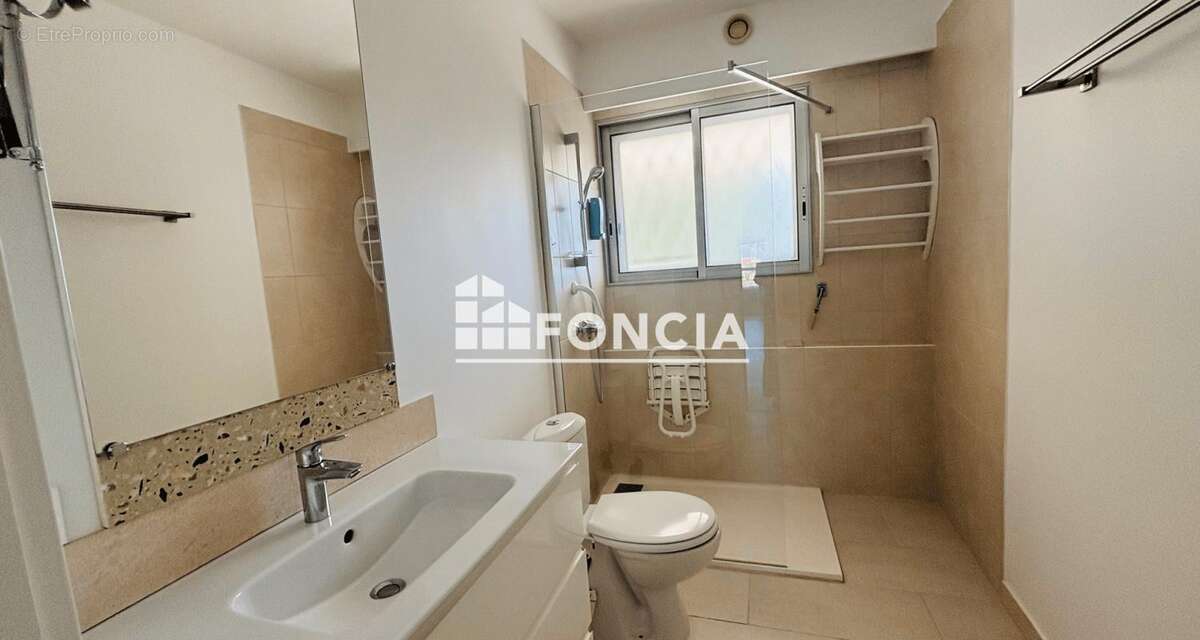 Appartement à VILLENEUVE-LOUBET