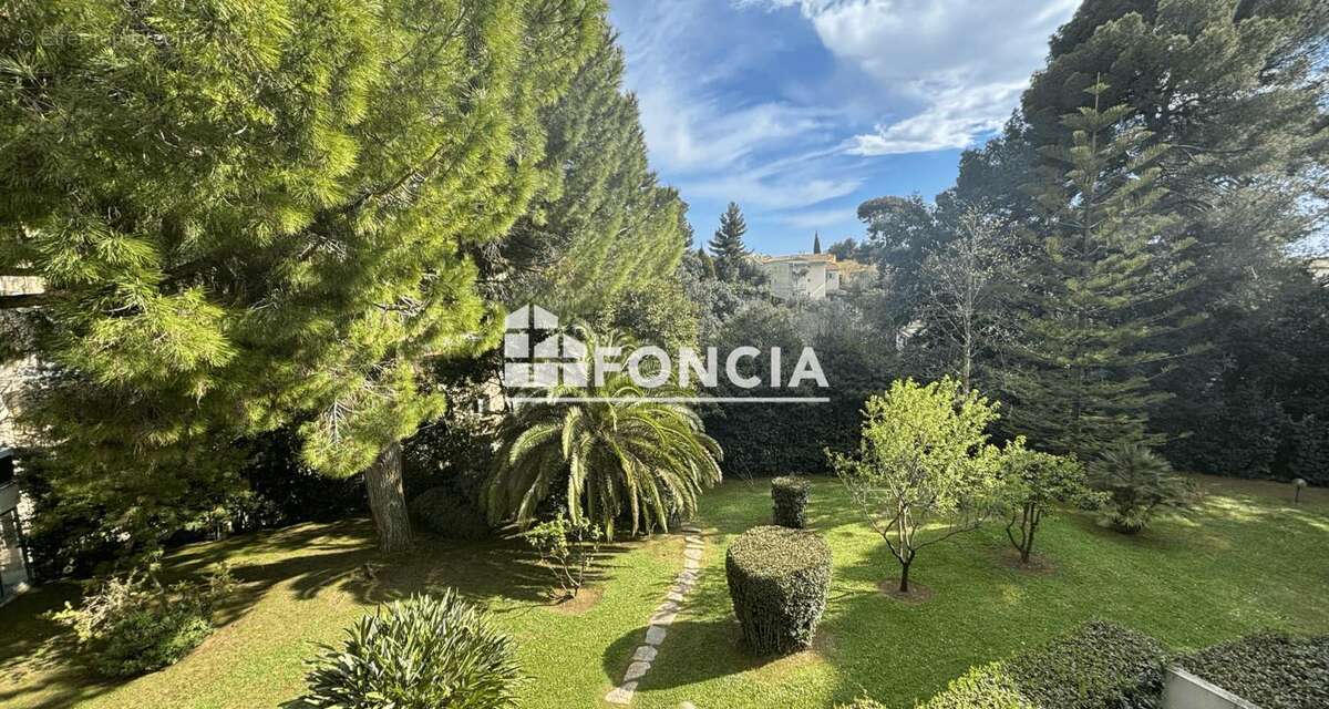 Appartement à LE CANNET