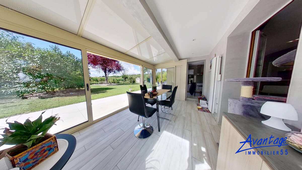 Maison à VAL-D&#039;ORNAIN