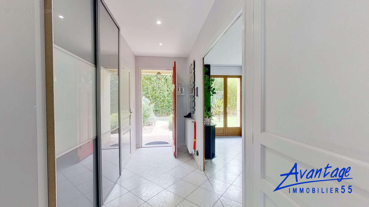 Maison à VAL-D&#039;ORNAIN