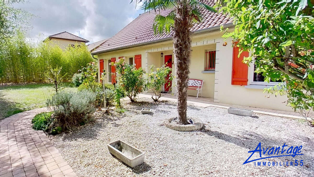 Maison à VAL-D&#039;ORNAIN