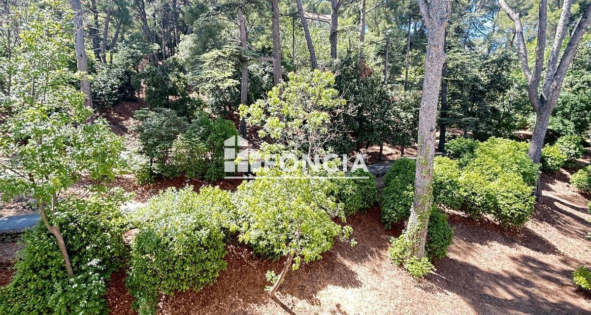 Appartement à MARSEILLE-9E