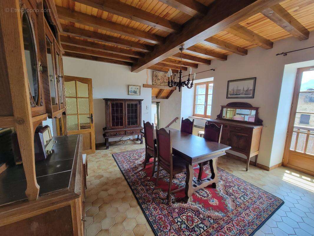 Maison à ROQUEFIXADE