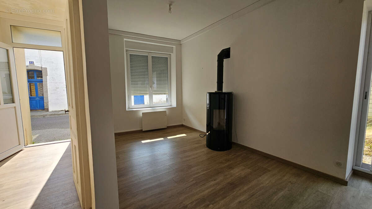 Maison à CAMARET-SUR-MER