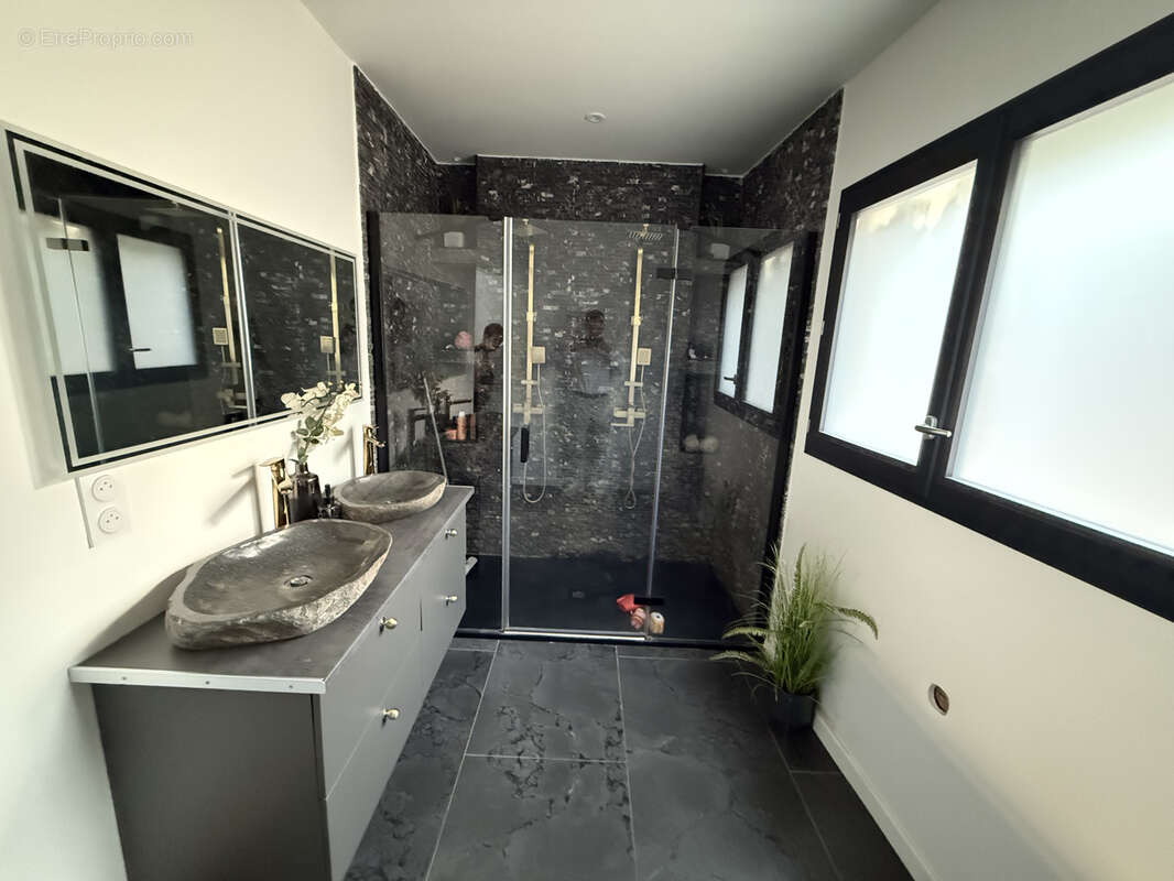 Maison à CLERMONT-L'HERAULT