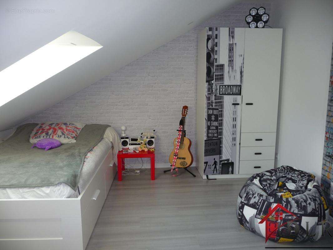 Maison à TOULOUSE-LE-CHATEAU