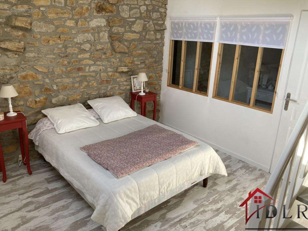 Maison à TOULOUSE-LE-CHATEAU