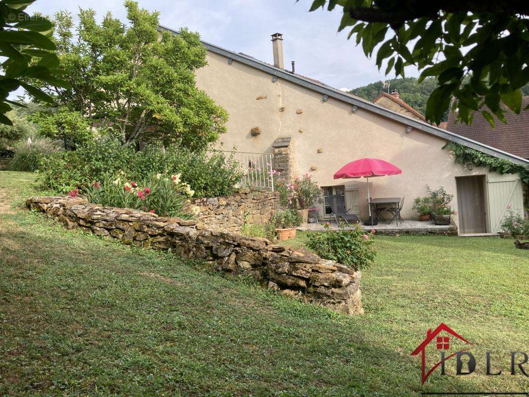 Maison à TOULOUSE-LE-CHATEAU