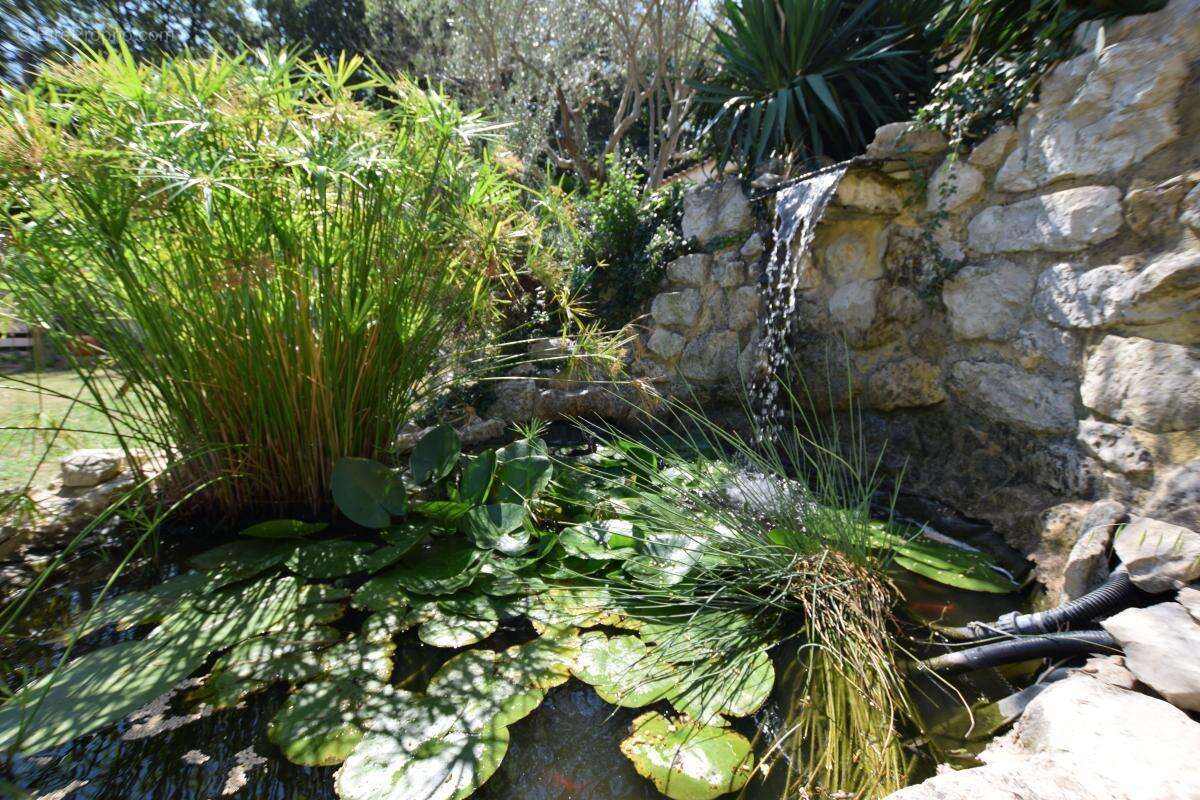 Maison à ROCHEFORT-DU-GARD