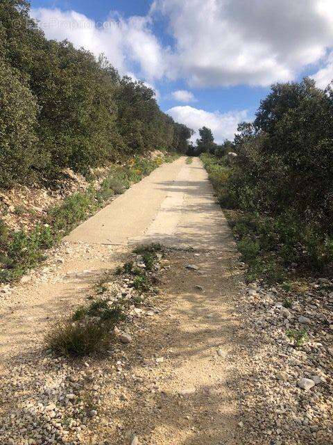 Terrain à SAINT-BONNET-DU-GARD