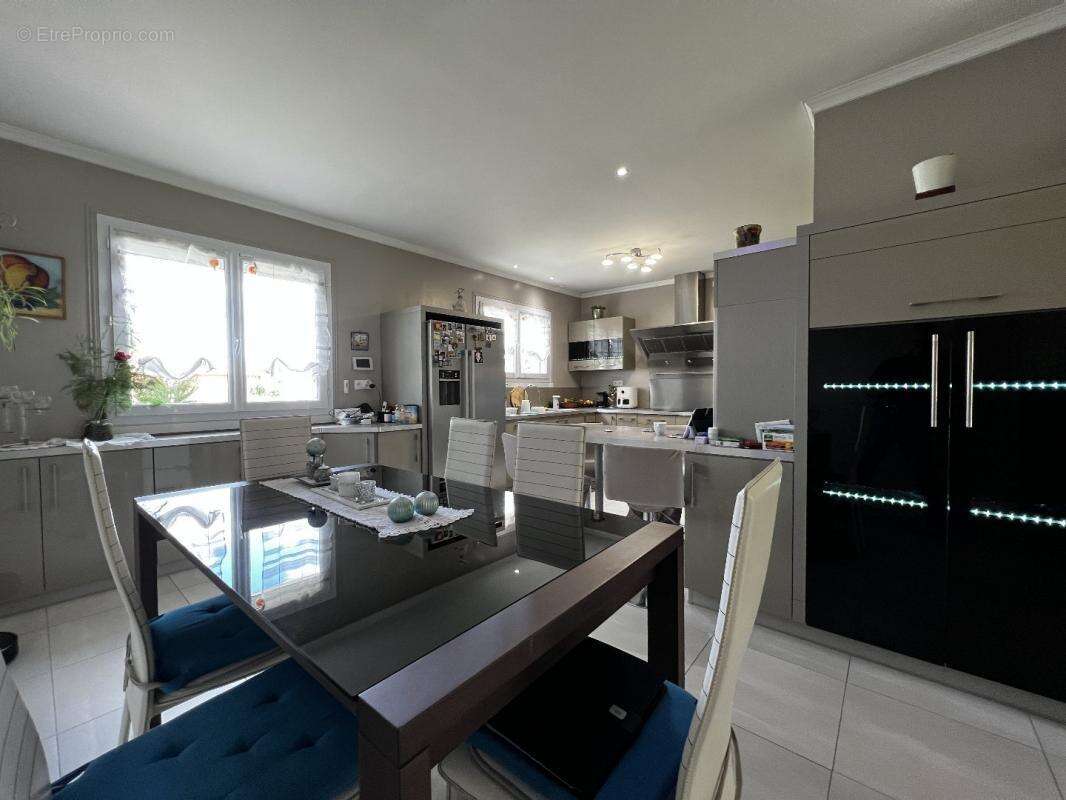 Maison à ESTANCARBON