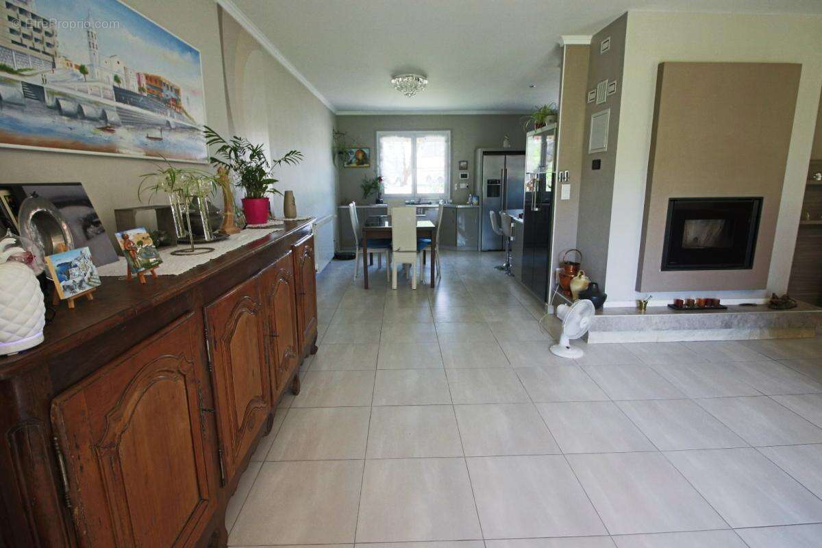 Maison à ESTANCARBON