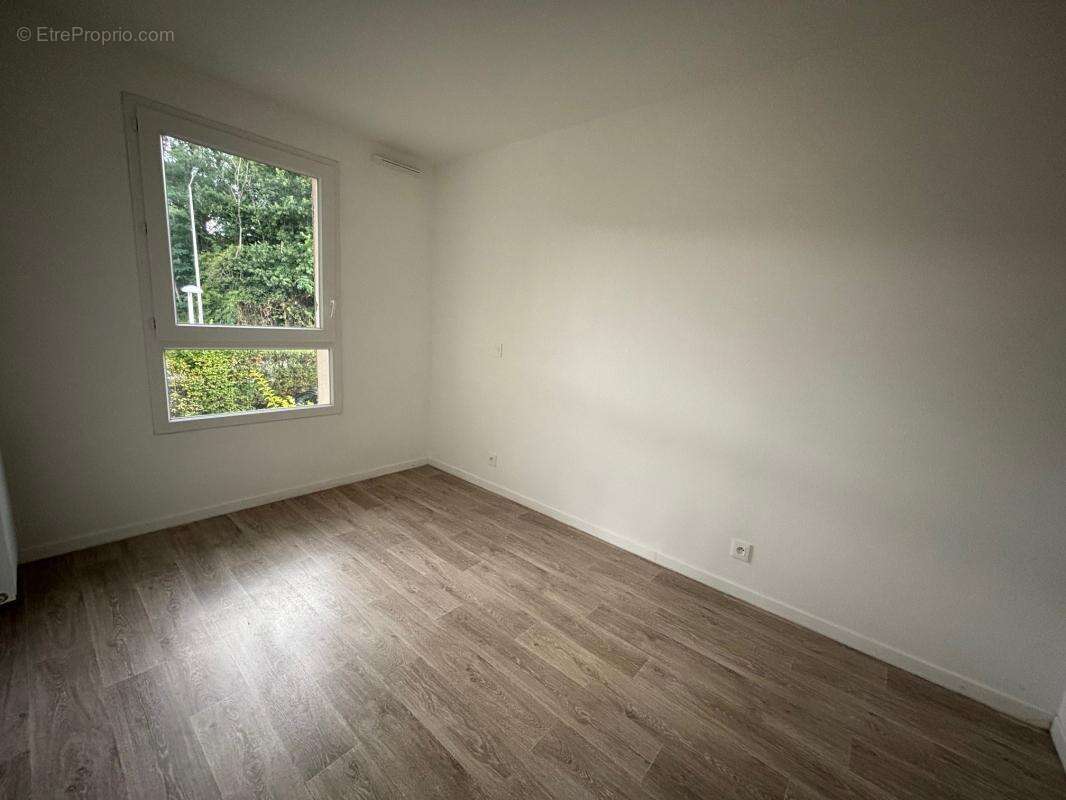 Appartement à FARGUES-SAINT-HILAIRE