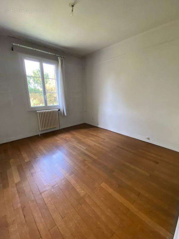 Maison à SAINT-LOUBES