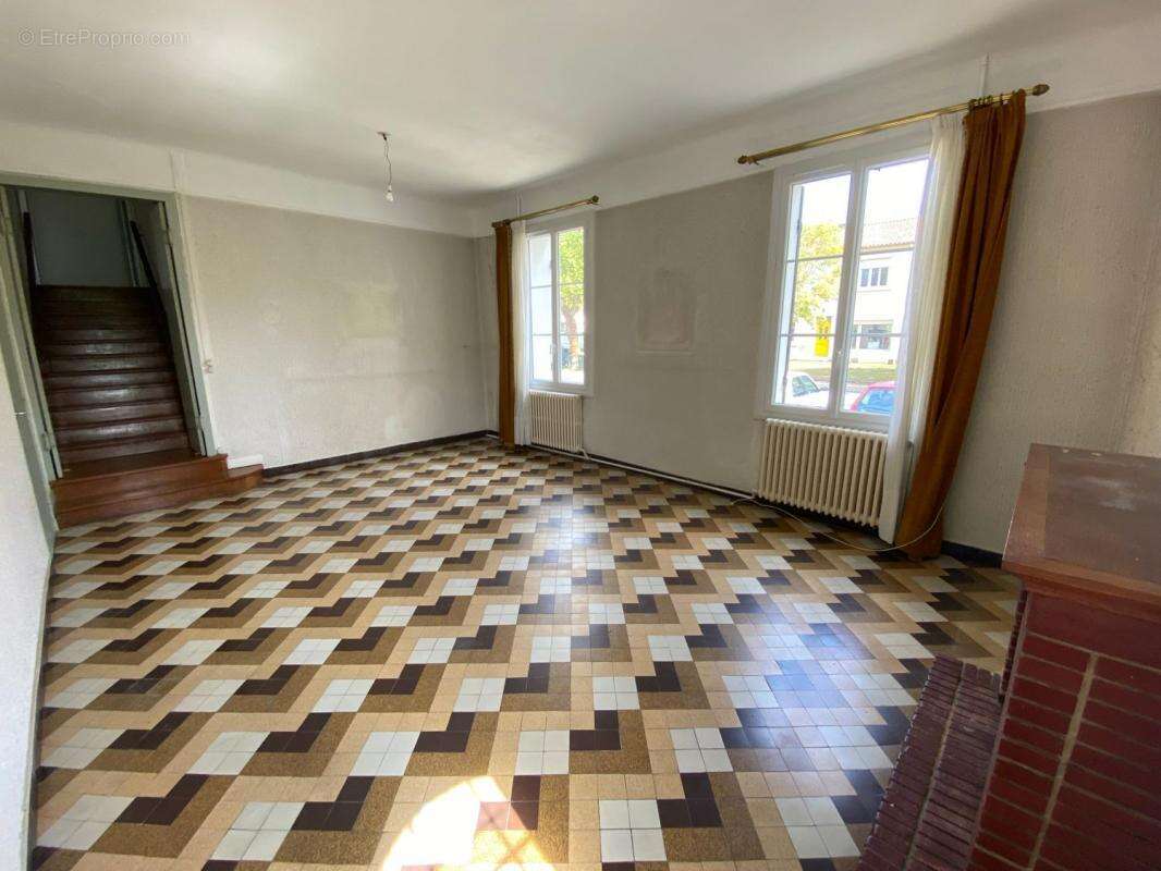 Maison à SAINT-LOUBES